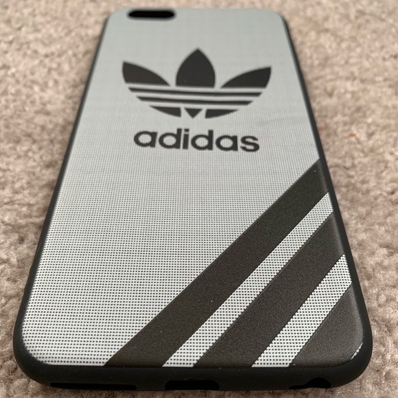 [NEW] iPhone Adidas Soft Silicone Phone Case - Picture 2 of 5